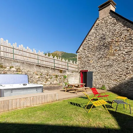 Maison De Village Renovee Pour 12 Pers Avec Jardin Et Jacuzzi Proche Loudenvielle - Fr-1-695-89 *