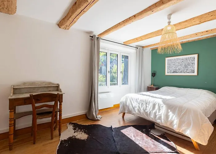 Maison De Village Renovee Pour 12 Pers Avec Jardin Et Jacuzzi Proche Loudenvielle - Fr-1-695-89 別荘 Adervielle